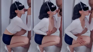Bokep Indo Disepongin Istri Cantik Sepulang Ngantor